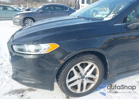 2013 Ford Fusion Se z USA, uszkodzony, nr VIN 3FA6P0H75DR154433